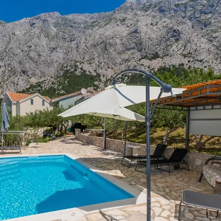 فيلة Radic - Makarska By Guide *